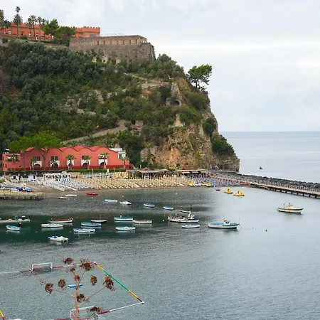 דירה Borgo Marinaro